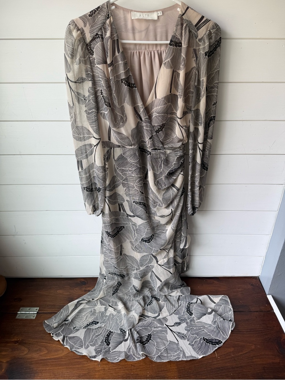 Astr Beige and Gray Floral Maxi Dress